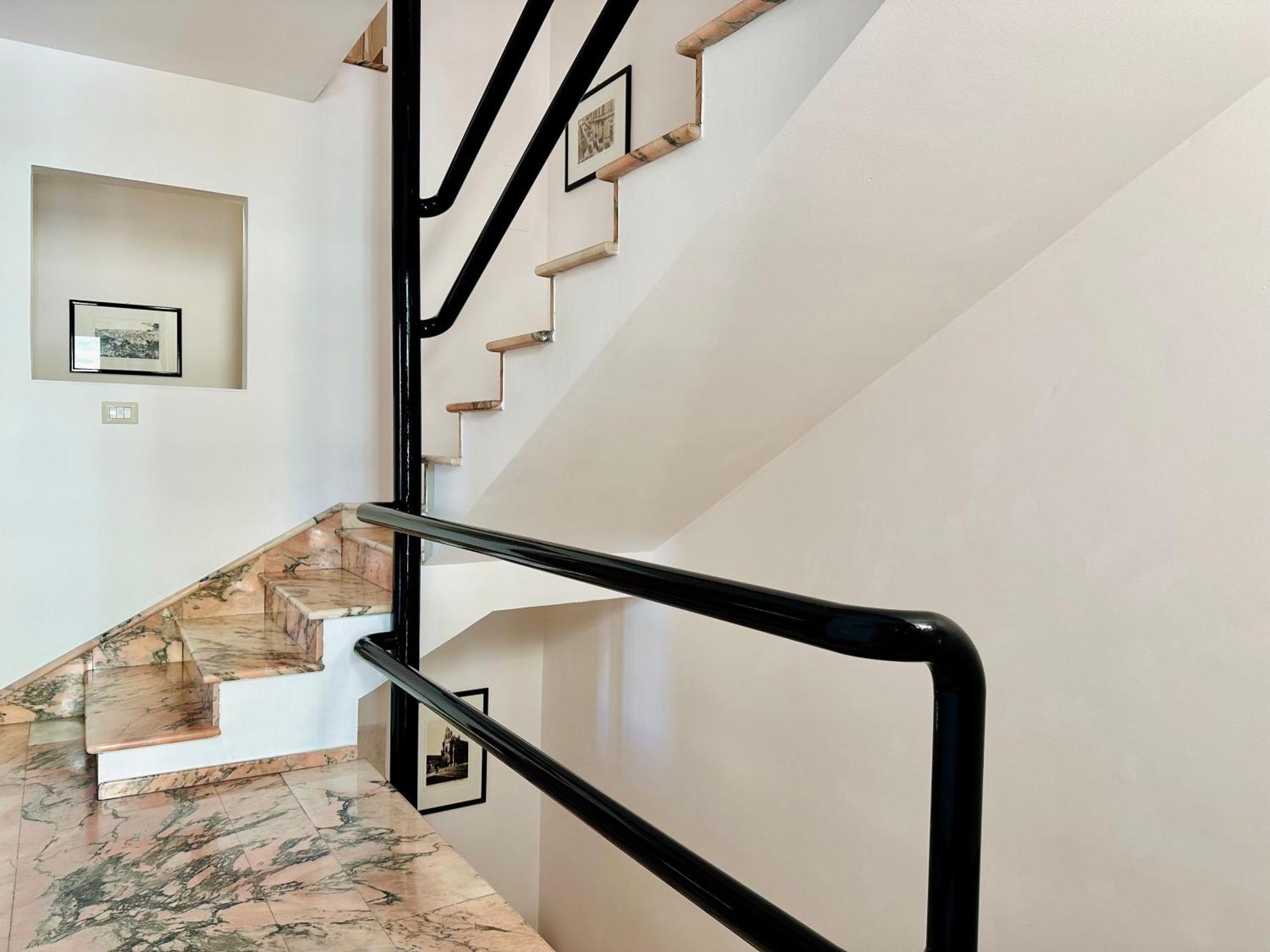 Unique Rooms In Centro Citta Bagno Privato E Climatizzatore Ragusa Exterior photo